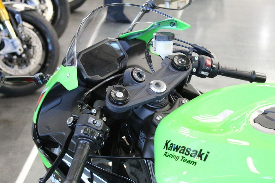 2024 Kawasaki Ninja® ZX™-6R KRT Edition