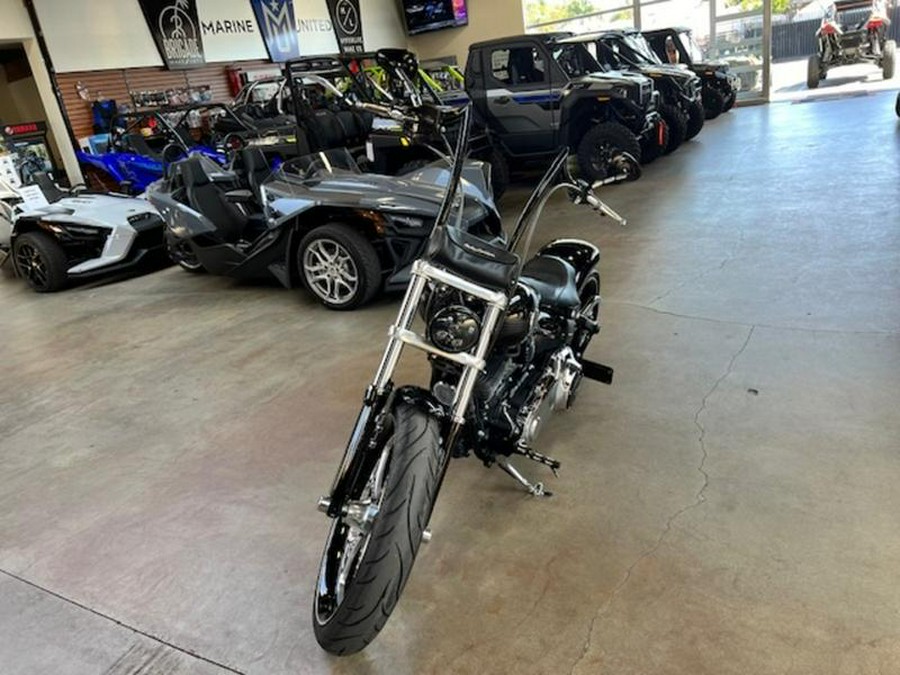 2015 Harley-Davidson® FXSB - Softail® Breakout®