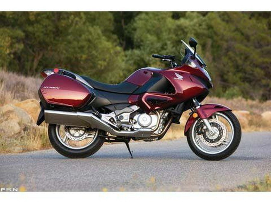 2010 Honda NT700V