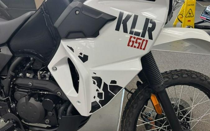 2025 Kawasaki KLR650 Pearl Crystal White/Metallic Carbon Gray
