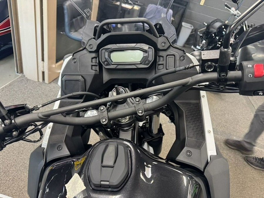 2025 Kawasaki KLR650 Pearl Crystal White/Metallic Carbon Gray