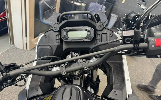 2025 Kawasaki KLR650 Pearl Crystal White/Metallic Carbon Gray