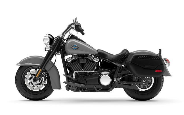 2026 Harley-Davidson Solo Heritage Classic FLHC