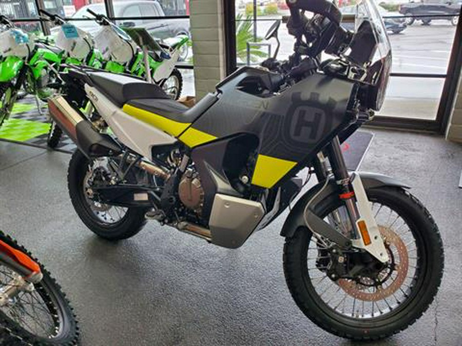 2023 Husqvarna Norden 901