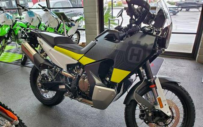 2023 Husqvarna Norden 901