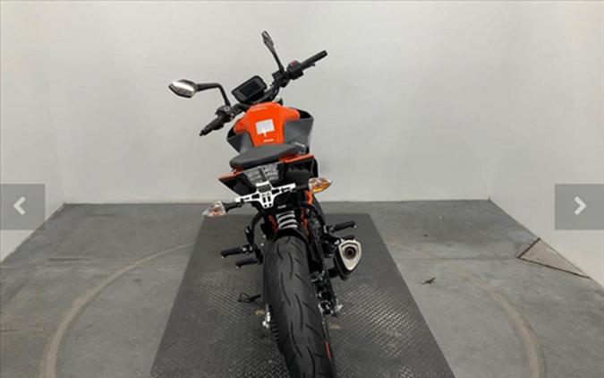 2023 KTM 390 Duke