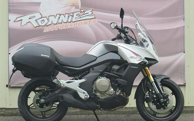 2023 CFMOTO 650 Adventura