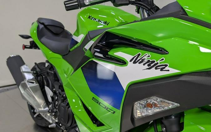 2026 Kawasaki Ninja 500 Metallic Flat Spark Black