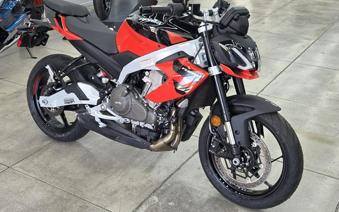 2026 Aprilia Tuono 457