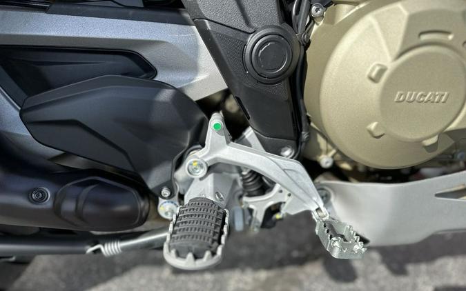 2025 Ducati Multistrada V4 Rally Brushed Aluminium & Matt Black