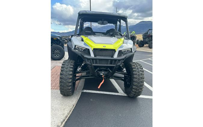 2024 Polaris Industries GENERAL XP 4 1000 SPORT - GHOST GRAY