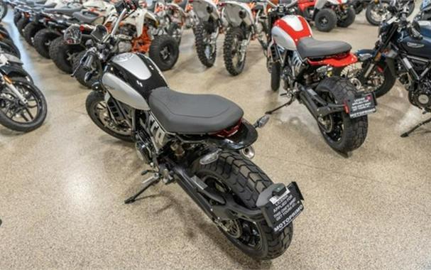 2024 Ducati Scrambler Icon (2G) Black