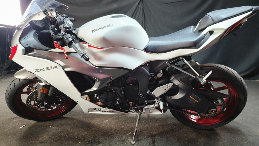2024 KAWASAKI NINJA ZX-6R (NON-ABS) - F000128