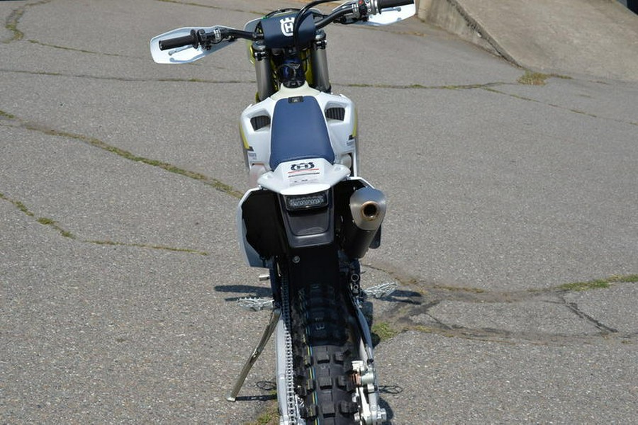 2025 Husqvarna® TE 300