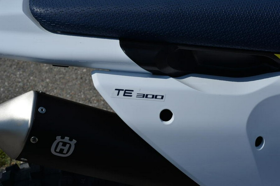 2025 Husqvarna® TE 300