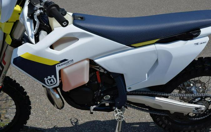 2025 Husqvarna® TE 300