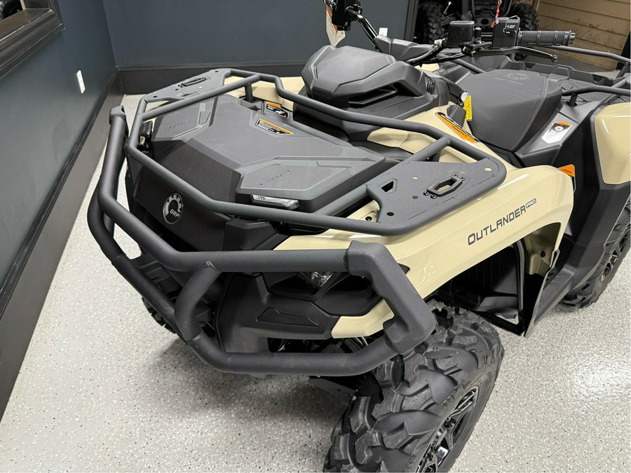 2026 Can-Am Outlander PRO XU HD7
