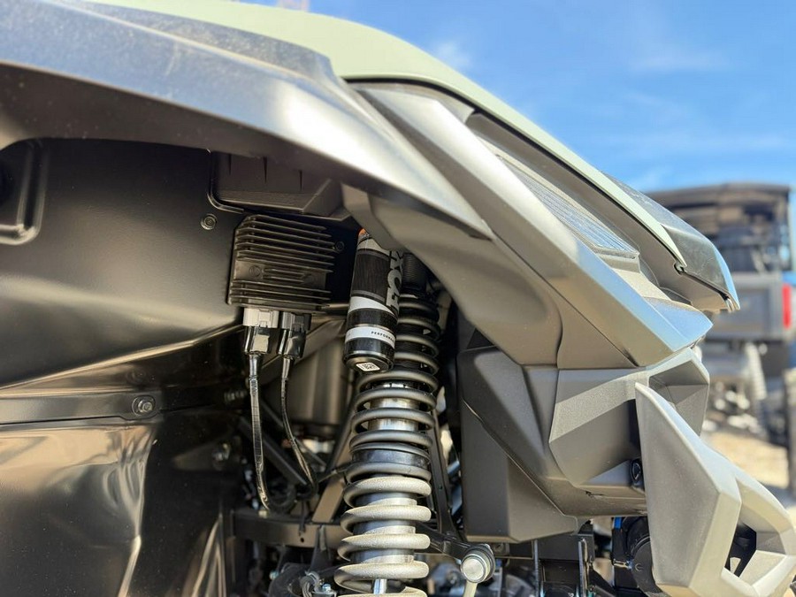 2026 Yamaha Wolverine RMAX4 1000 XT-R