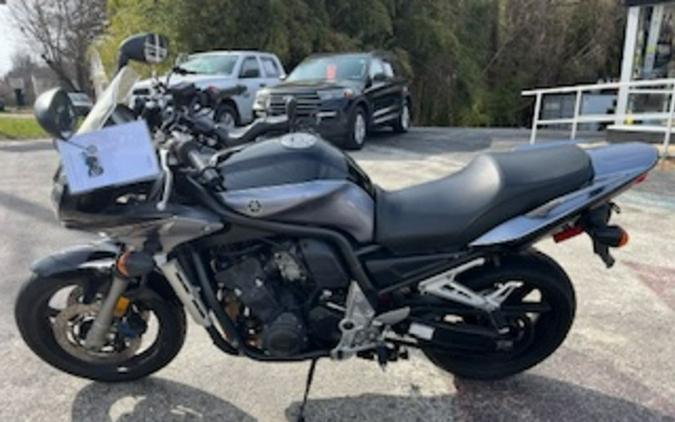 2004 Yamaha FZ 1