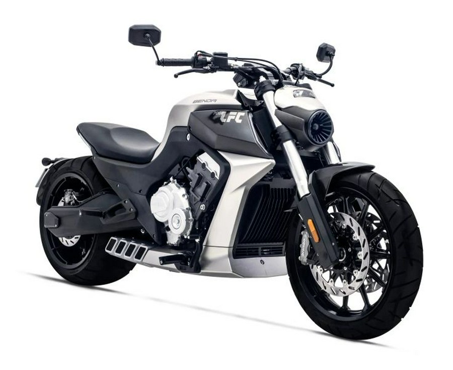 2026 BENDA LFC 700