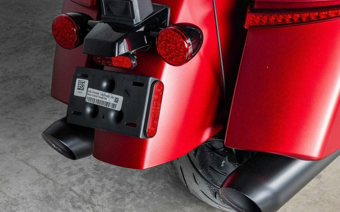 2026 Indian Challenger Dark Horse 112 w/PowerBand Audio Suns