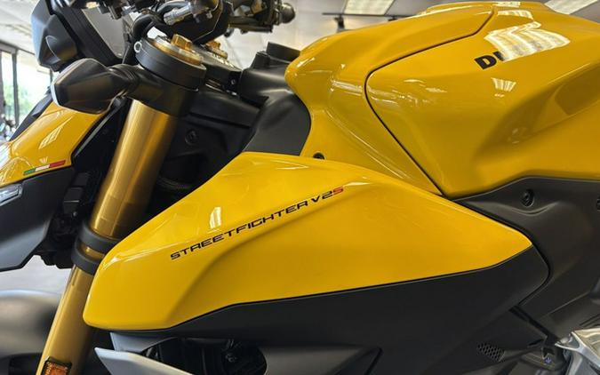 2026 Ducati Streetfighter V2 S Ducati Yellow