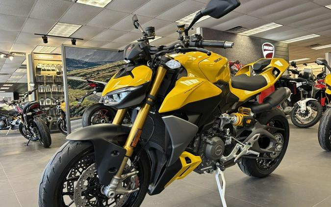 2026 Ducati Streetfighter V2 S Ducati Yellow