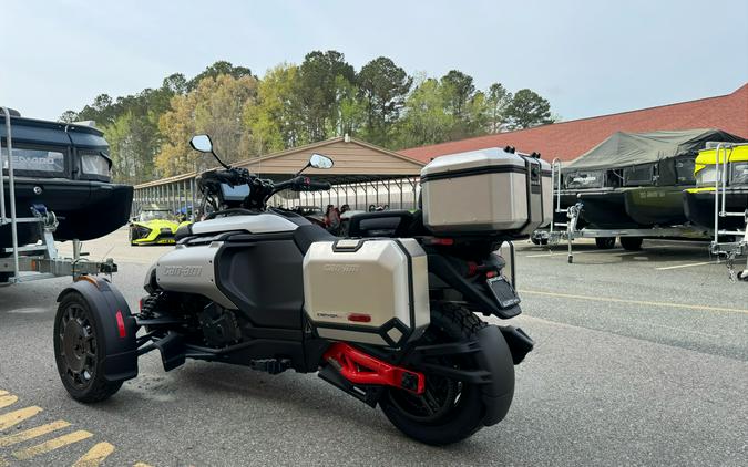 2025 Can-Am Canyon XT