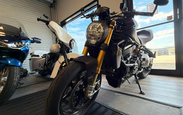 2021 Ducati Monster1200s