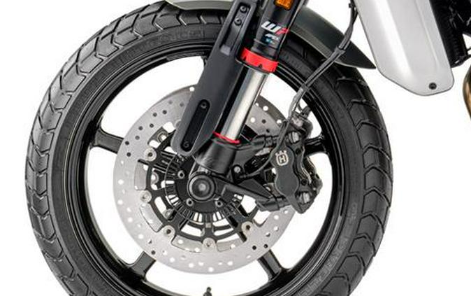 2027 Husqvarna Svartpilen 801 SE