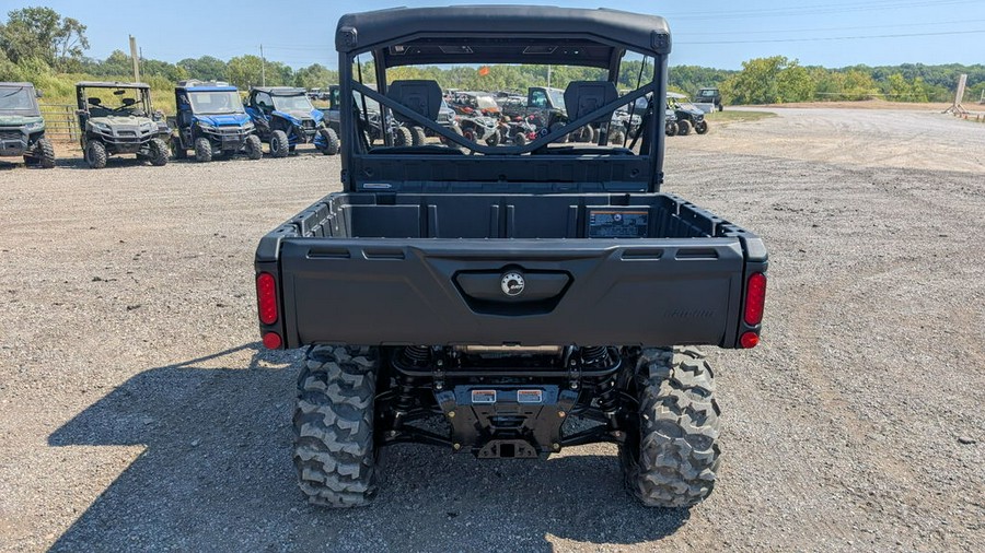 2026 Can-Am Defender XT HD9