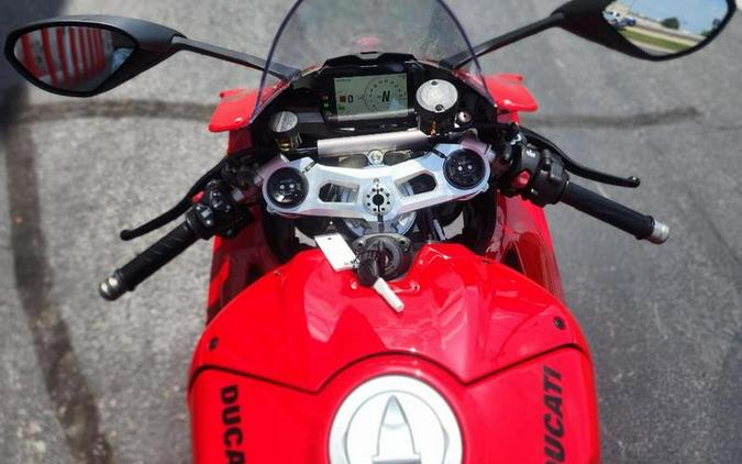 2024 Ducati Panigale V4 Red