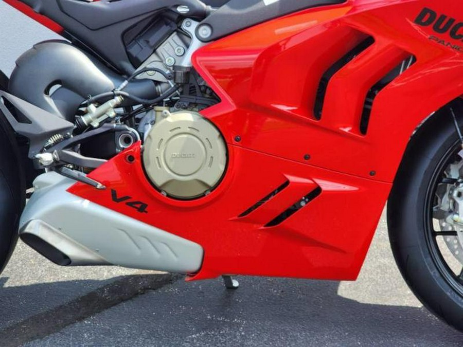 2024 Ducati Panigale V4 Red