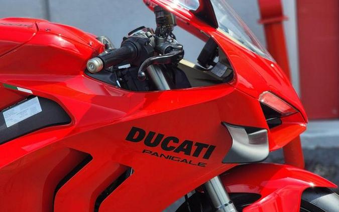 2024 Ducati Panigale V4 Red