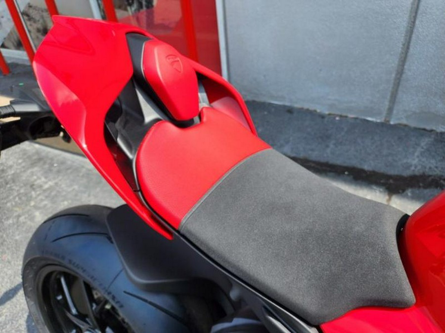 2024 Ducati Panigale V4 Red