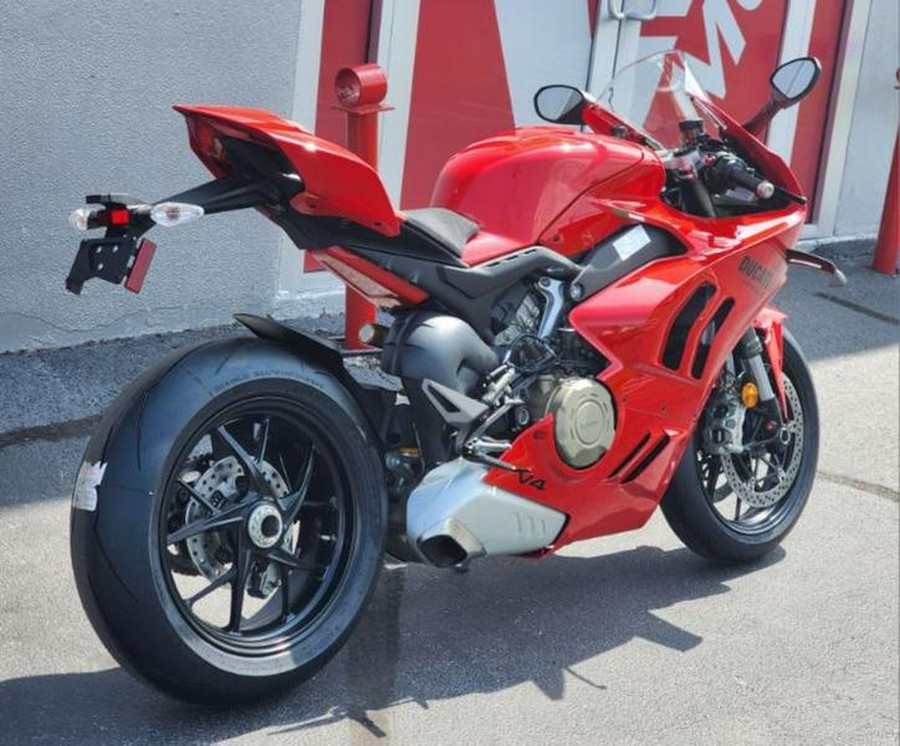 2024 Ducati Panigale V4 Red