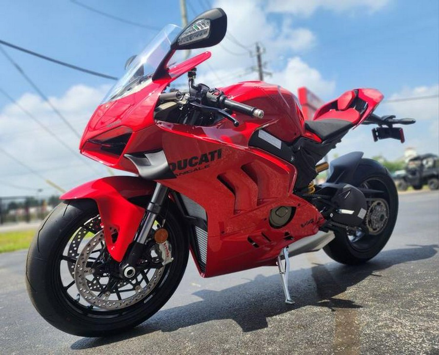 2024 Ducati Panigale V4 Red