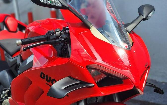 2024 Ducati Panigale V4 Red