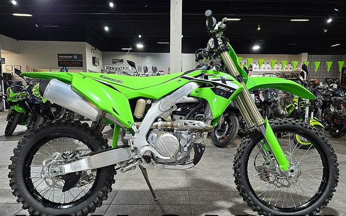 FIRST LOOK! 2024 KAWASAKI KX250, KX112, KX85 & KX65 MODELS