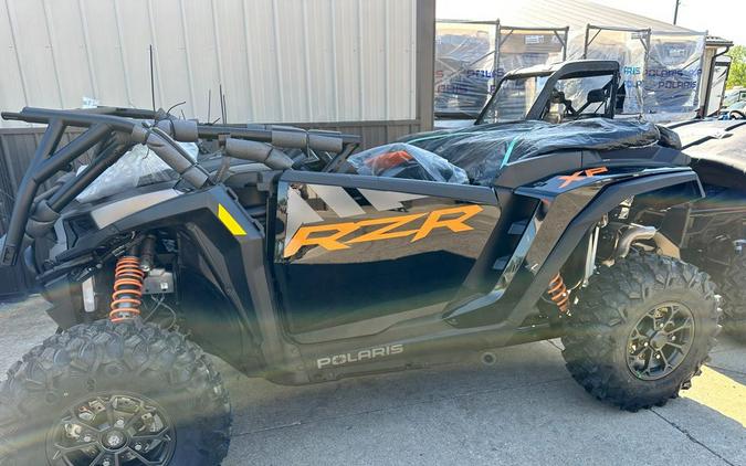 2024 Polaris Industries RZR XP 1000 PREMIUM - M TITANIUM, O BLACK Premium