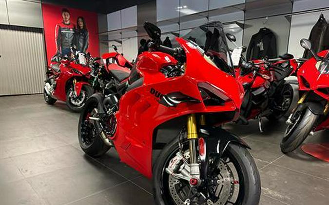 2023 Ducati Panigale V4 S