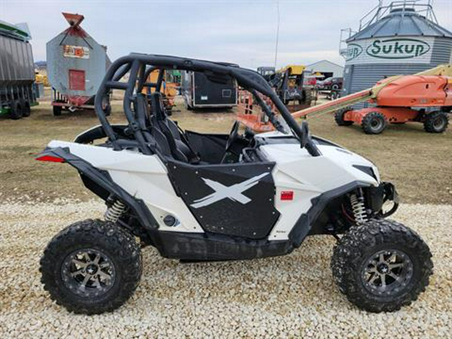 2016 Can-Am Maverick 1000R