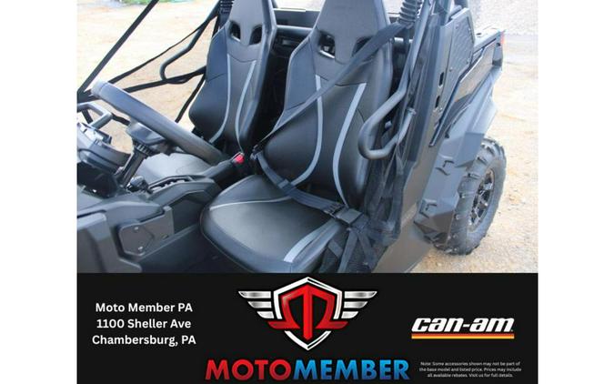 2026 Can-Am Maverick Trail DPS 700