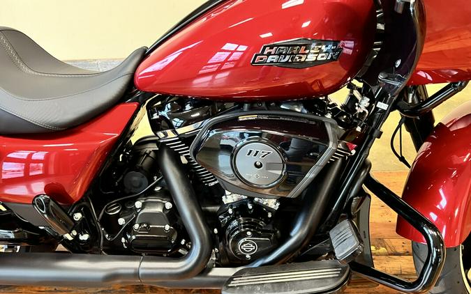 Used 2025 Harley-Davidson Road Glide Grand American Touring Motorcycle For Sale Near Memphis, TN