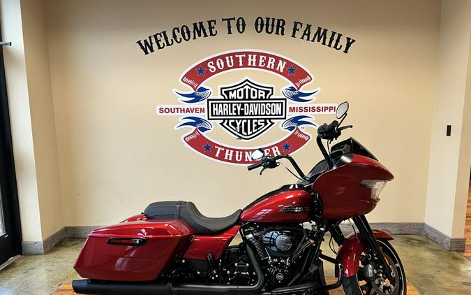 Used 2025 Harley-Davidson Road Glide Grand American Touring Motorcycle For Sale Near Memphis, TN