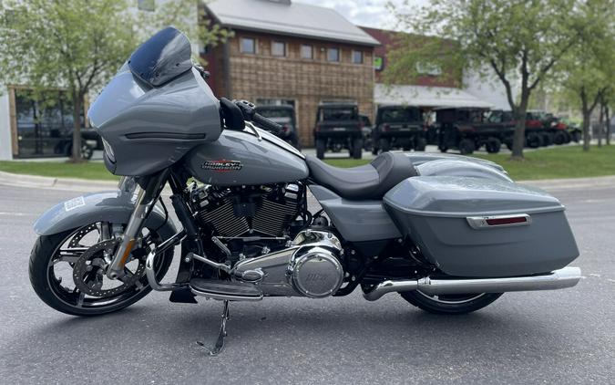 FLHX 2026 Harley-Davidson Street Glide BILLIARD GRAY
