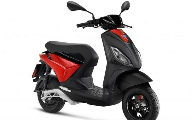 2023 Piaggio 1 E-Scooter Range First Look