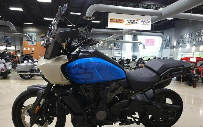 2022 Harley-Davidson® RA1250S - Pan America™ 1250 Special