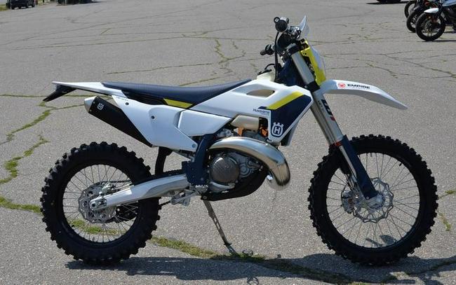 2025 Husqvarna® TE 300