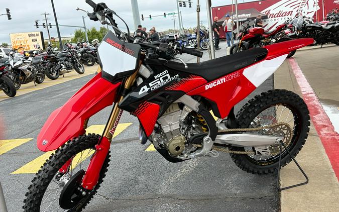 2026 Ducati Desmo450 MX